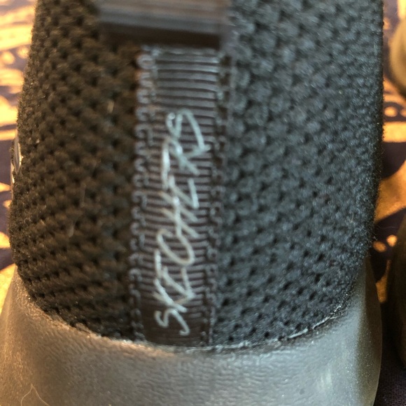 Women’s Skechers Uktra Flex Memory Foam Slip On Walking Sneaker 7.5 Black - Picture 6 of 10